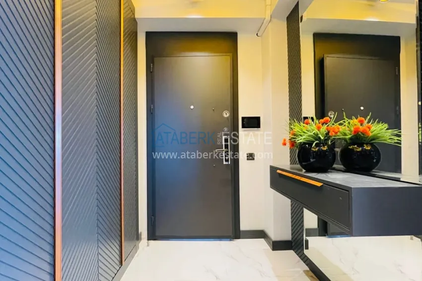 Purchase Apartments 4+1 with sea view in a new residential complex in Davultepe-Mersin area 1