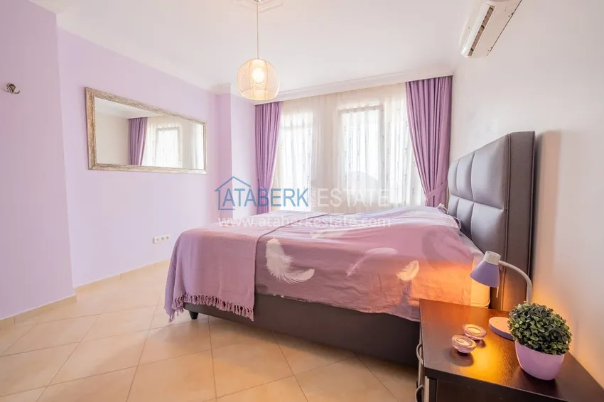 Purchase Two-bedroom apartment with furniture and sea view — Alanya, Mahmutlar 16 