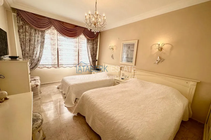 Purchase Duplex with exclusive concept furniture and luxurious panoramic views — Alanya, Mahmutlar district 14