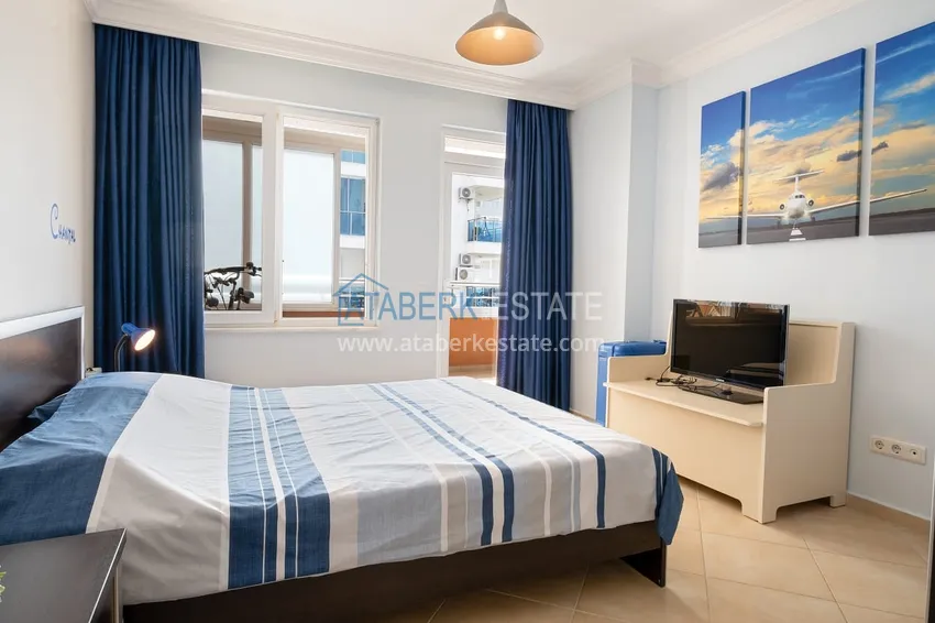 Purchase Two-bedroom apartment with furniture and sea view — Alanya, Mahmutlar 18 