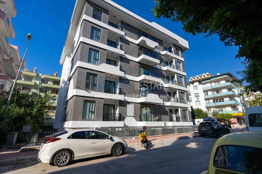 Comfort in the center of Alanya: Turnkey apartment near Keykubat beach — 250 meters 1 