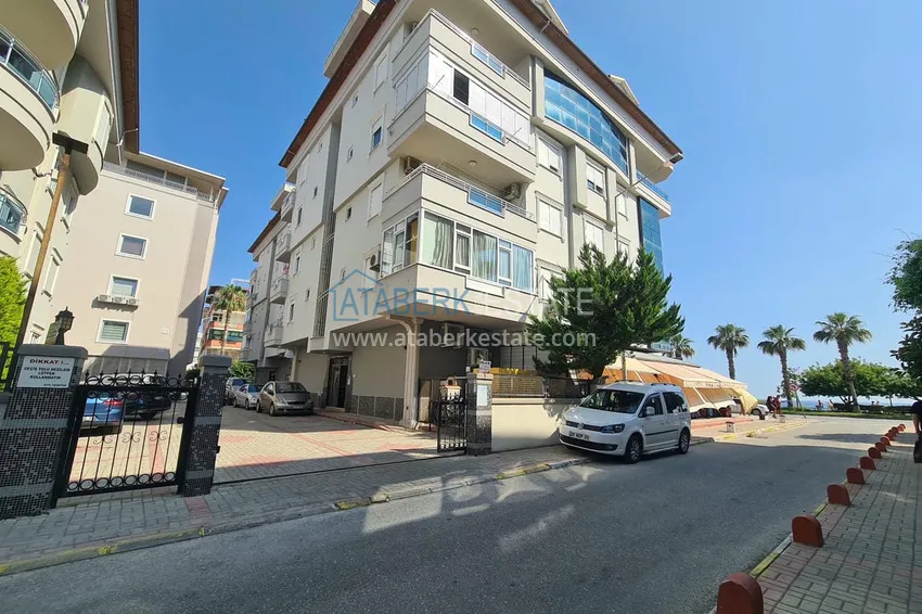 Real estate for residence permit! Duplex apartment with furniture and sauna on the first beach - the center of Alanya 1