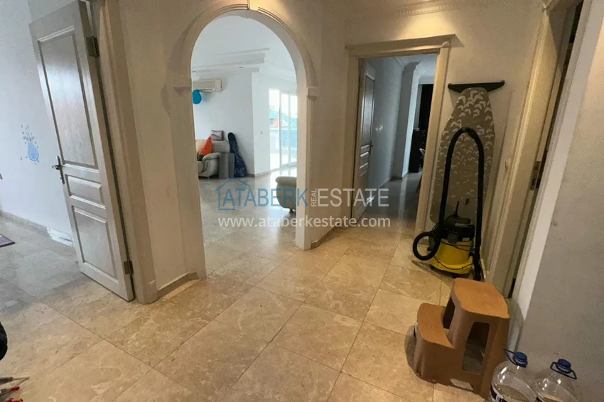 Purchase  Real estate for residence permit. Three-room apartment with furniture in Oba - Alanium shopping center area 1 