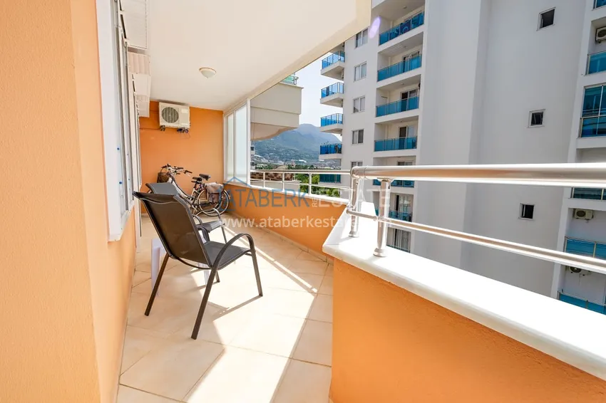 Purchase Two-bedroom apartment with furniture and sea view — Alanya, Mahmutlar 23 