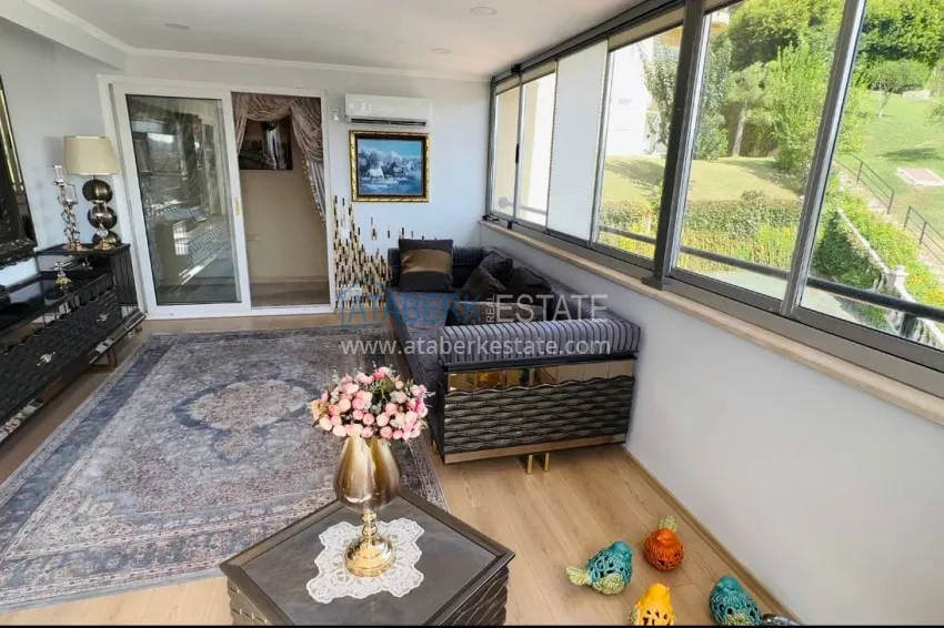 Purchase Duplex with exclusive concept furniture and luxurious panoramic views — Alanya, Mahmutlar district 27