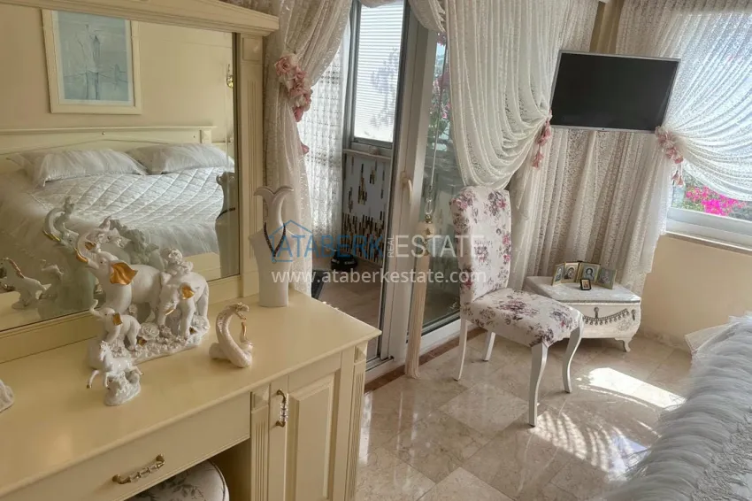 Purchase Duplex with exclusive concept furniture and luxurious panoramic views — Alanya, Mahmutlar district 28