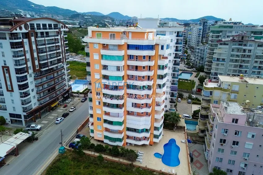 Two-bedroom apartment with furniture and sea view — Alanya, Mahmutlar 2 