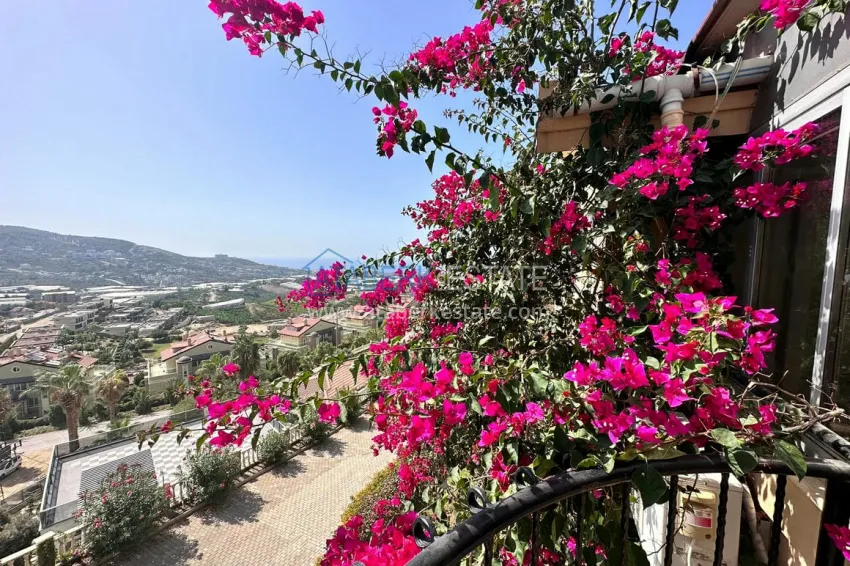 Purchase Duplex with exclusive concept furniture and luxurious panoramic views — Alanya, Mahmutlar district 33