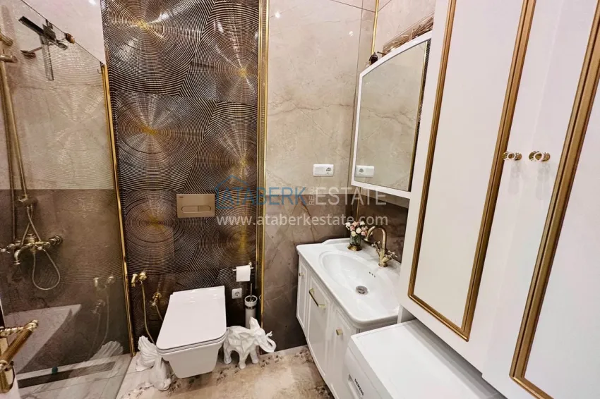 Purchase Duplex with exclusive concept furniture and luxurious panoramic views — Alanya, Mahmutlar district 35