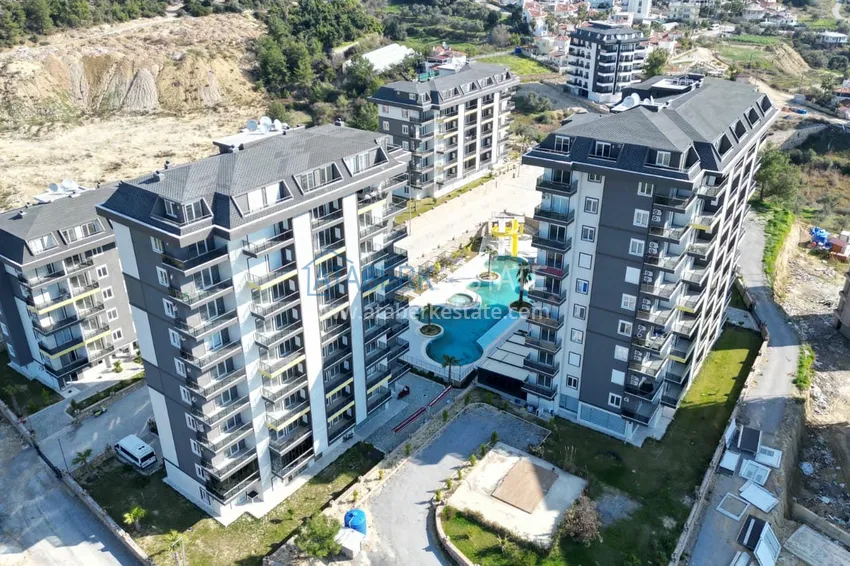 Turnkey two-room apartment with glazed balcony in Alanya, Avsallar district 5 