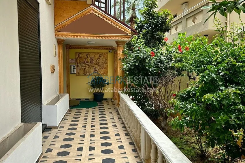 One bedroom apartment with furniture in the center of Alanya — central fish market area 5 