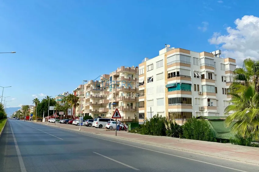 Turnkey flat on the first beachfront in Alanya, Mahmutlar district 5