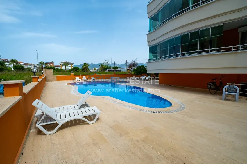 Two-bedroom apartment with furniture and sea view — Alanya, Mahmutlar 7 
