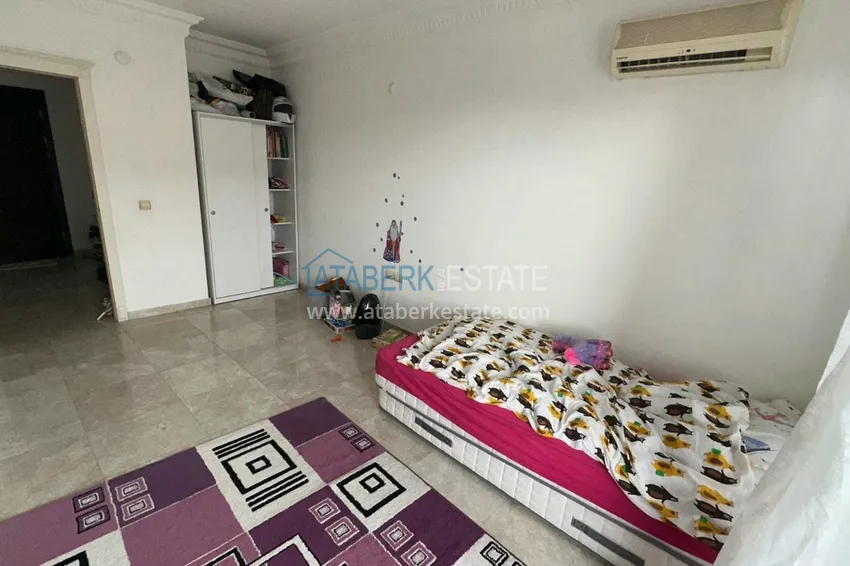 Purchase  Real estate for residence permit. Three-room apartment with furniture in Oba - Alanium shopping center area 7 