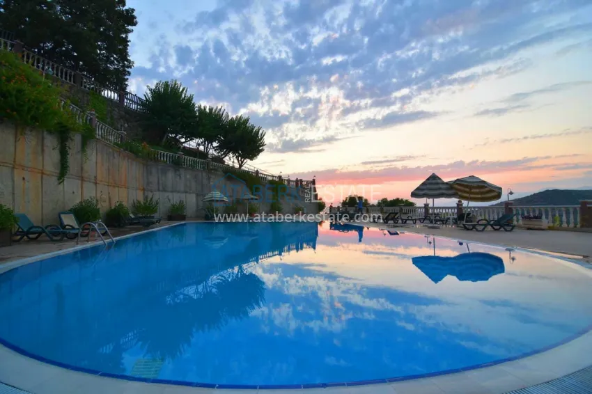 Duplex with exclusive concept furniture and luxurious panoramic views — Alanya, Mahmutlar district 8