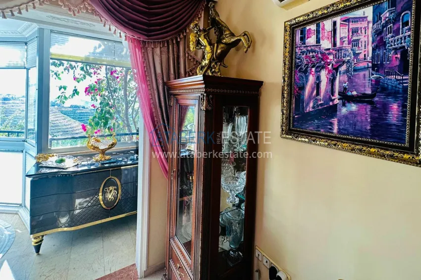 Purchase Duplex with exclusive concept furniture and luxurious panoramic views — Alanya, Mahmutlar district 8