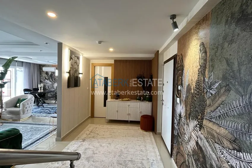 Purchase Excellent duplex penthouse with sea view in a luxury complex — Cikcilli district, Alanya 1 