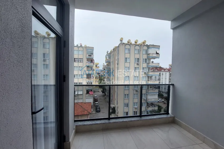 Purchase Comfortable one bedroom apartment for rent in the center of Oba district, Alanya No. 19 12 