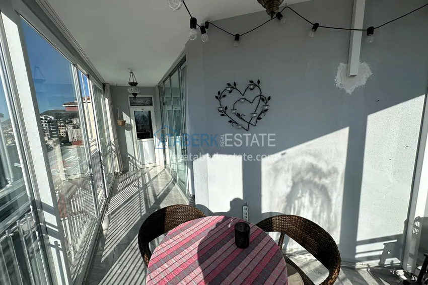 Purchase Property for residence permit. City flat with sea view in the centre of Alanya - 500 meters from the sea 12