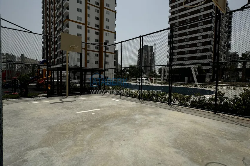 One bedroom Apartment with Fine Finishing and Mountain View in Tomyuk District, Mersin. Installment is possible 17 