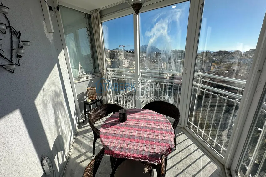 Purchase Property for residence permit. City flat with sea view in the centre of Alanya - 500 meters from the sea 13