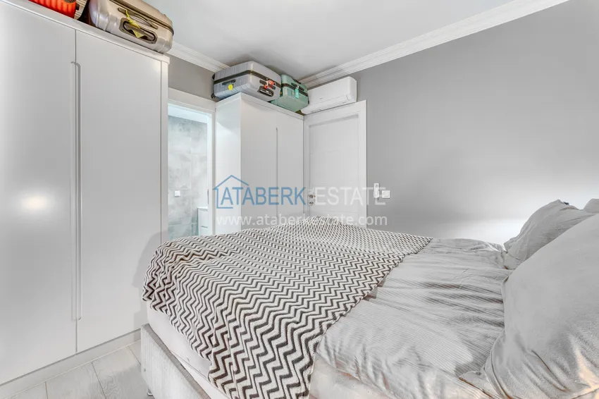 Purchase Excellent apartment with designer renovation in Oba, Alanya 19 