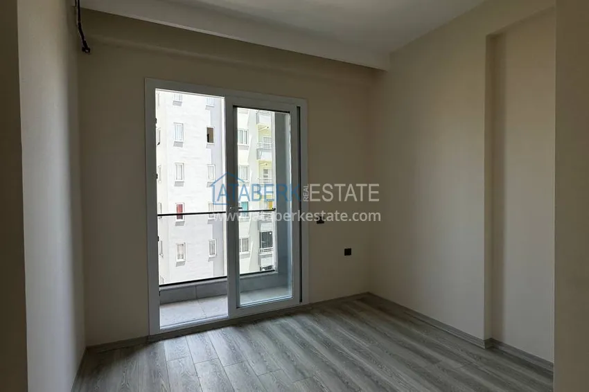 Purchase 1+1 apartment in Teje district, Mersin - with two balconies 1