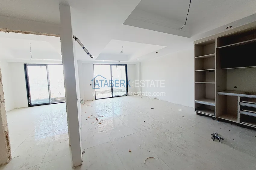 Purchase  Apartment by the sea directly from an investor in a hotel complex under construction - Turkler district 1 