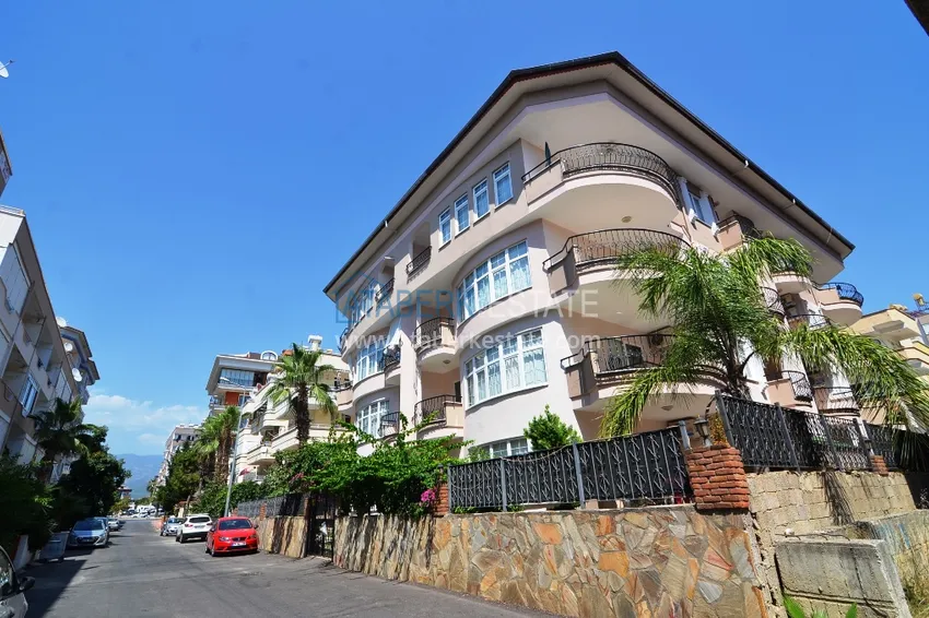 Renovated apartment with new furniture 300 meters from the sea - Oba district, Alanya 1 