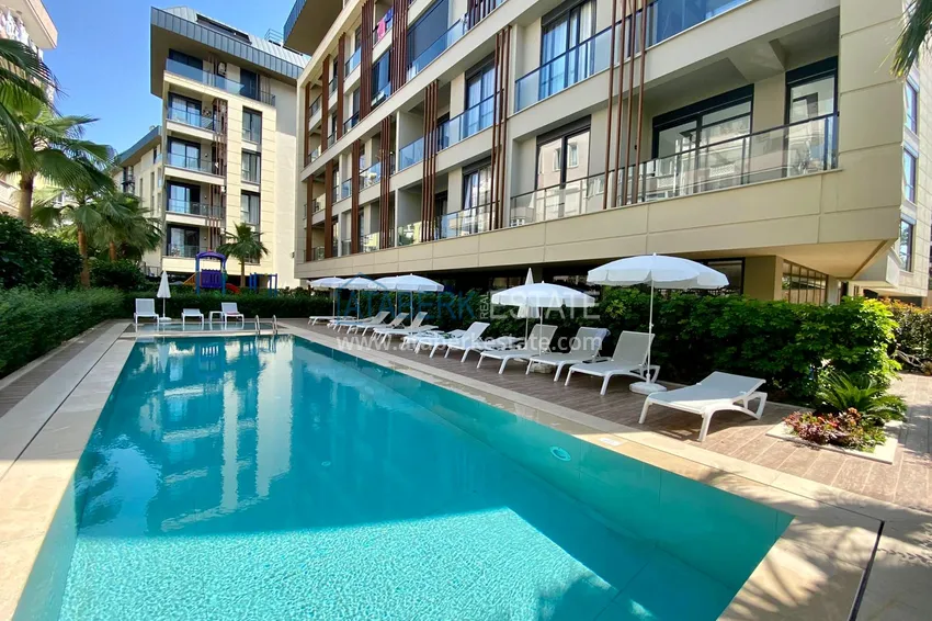 Furnished apartment in the center of Alanya — Hadjet district, 100 meters from the sea 2 