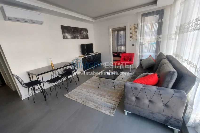 Purchase Furnished European-style two-room apartment in the center of Alanya in a comfortable complex 2 