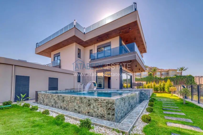 Exclusive view villas in Kargicak with the possibility of obtaining citizenship 2