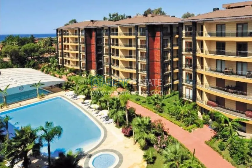 Linear 3+1 apartment in a luxury complex on the beachfront in the center of Alanya 2 