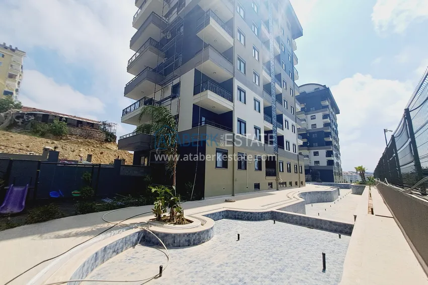 Finely finished one-bedroom apartment in a complex with luxurious infrastructure — Alanya, Payallar district  2 