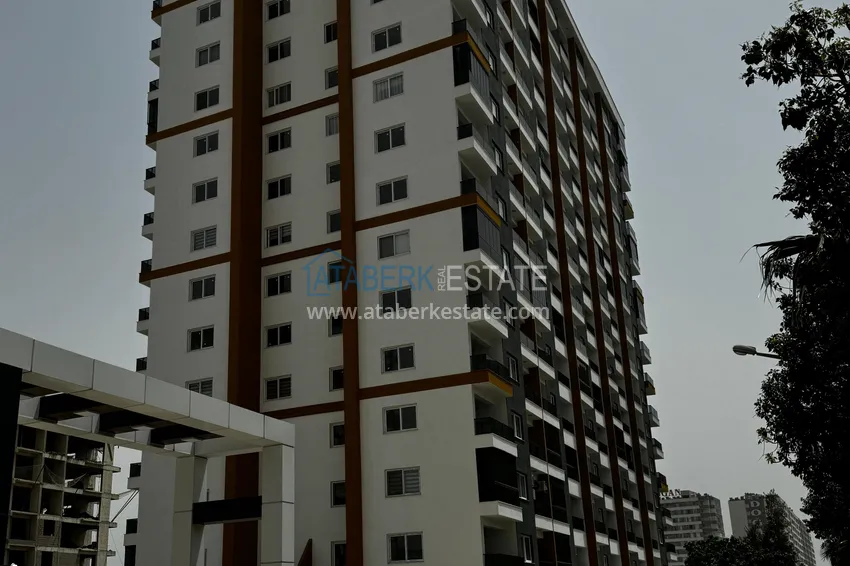 One bedroom Apartment with Fine Finishing and Mountain View in Tomyuk District, Mersin. Installment is possible 3 