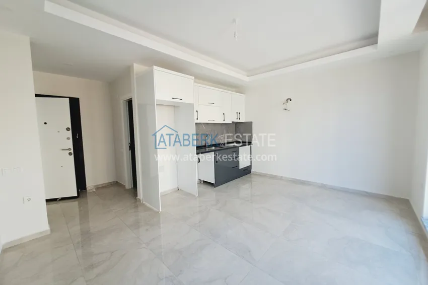 Purchase  Apartment 1+1 from the owner in a modern residential complex - Oba district, Alanya 3 