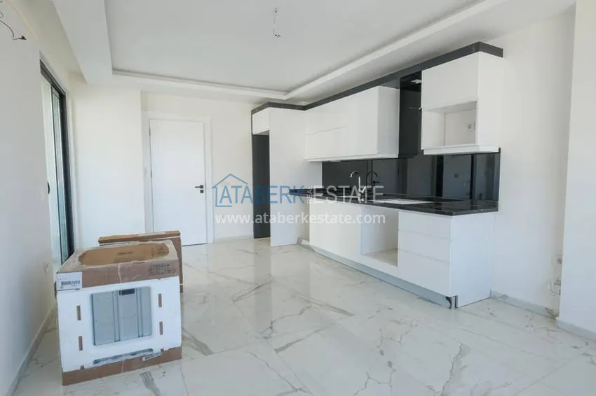 Purchase One bedroom apartment with a large area and high-quality finishes in Mahmutlar, Alanya 4 