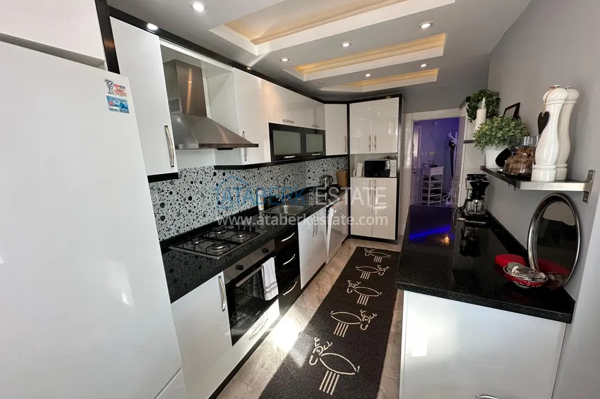 Purchase Property for residence permit. City flat with sea view in the centre of Alanya - 500 meters from the sea 5