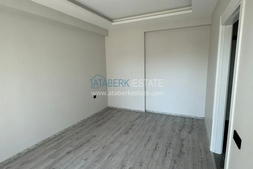 Buy cheap 1+1 apartment in a new complex from the owner in the Tomyuk-Mersin area 10 