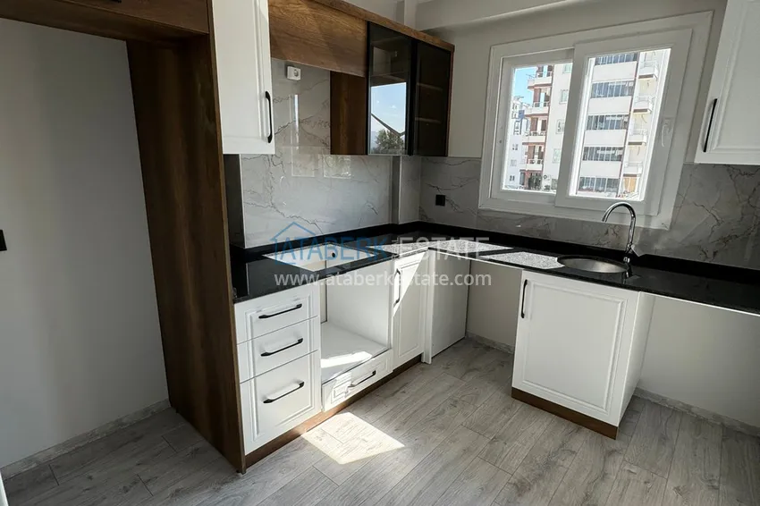 Buy cheap 1+1 apartment in a new complex from the owner in the Tomyuk-Mersin area 3 