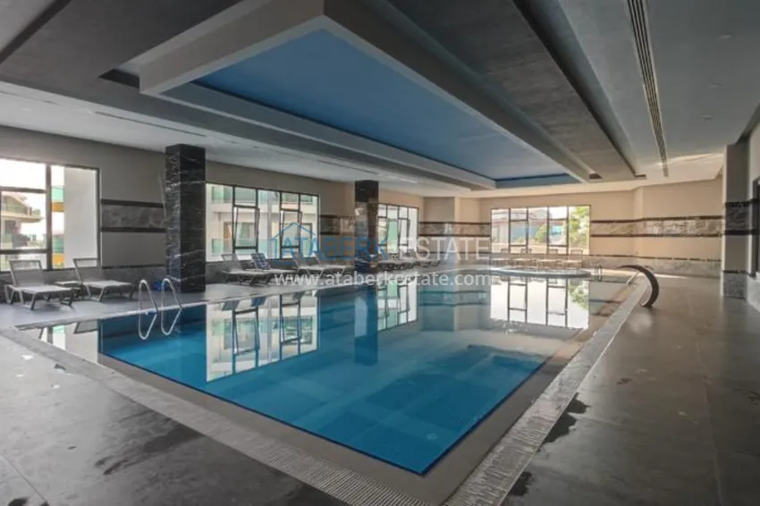 1+1 apartment with furniture and sea views in a complex on the beachfront — Alanya, Kargicak district 11 