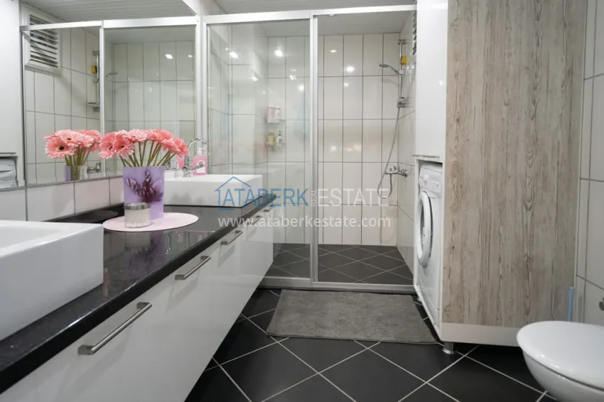 Purchase Furnished apartment with sea view and glazed balcony — first coastal apartment, Oba district 10 