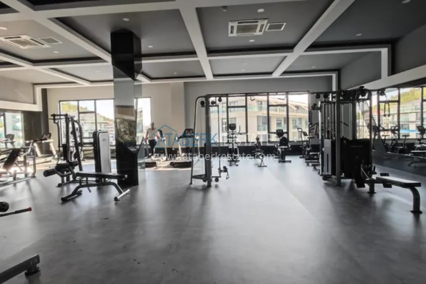 1+1 apartment with furniture and sea views in a complex on the beachfront — Alanya, Kargicak district 13 