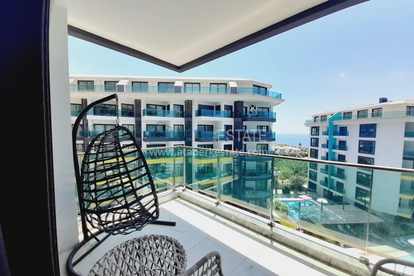 Purchase  1+1 apartment with furniture and sea views in a complex on the beachfront — Alanya, Kargicak district 16 