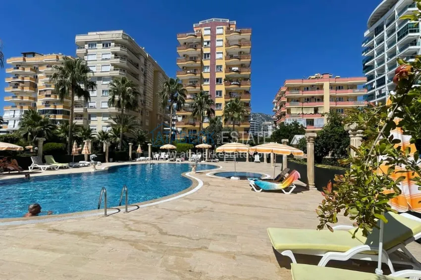 Apartment 2+1 with new furniture and sea view in the complex on the first beach, Mahmutlar - Alanya area 1 