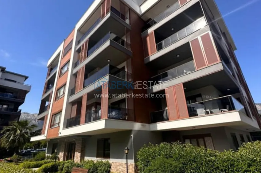 Furnished apartment in the center of Oba. Suitable for residence permits and citizenship 1 