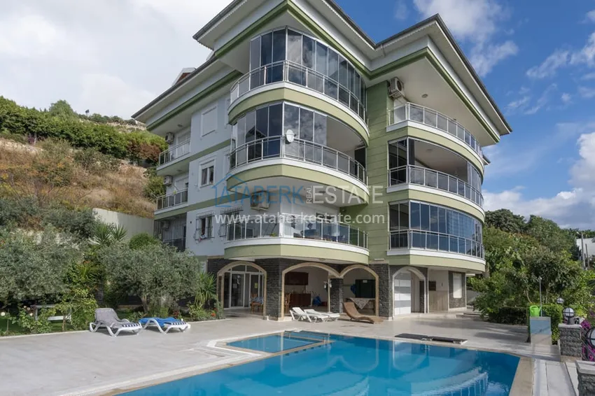 Citizenship property. Detached two-storey villa in Alanya, Kargicak district 2 