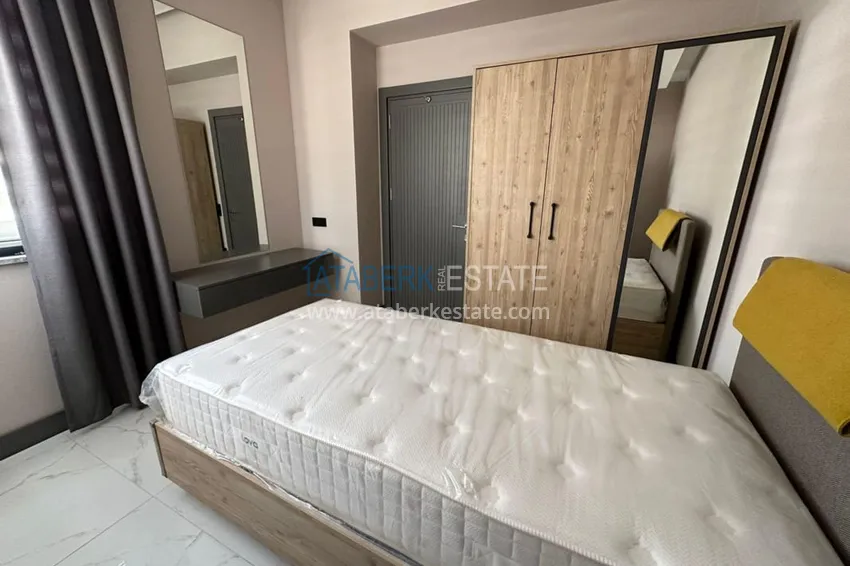 Purchase  Two-bedroom apartment with new furniture with sea and mountain views - Alanya center, Cleopatra beach area  15 