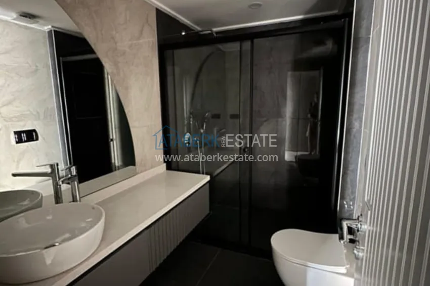 Purchase  Two-bedroom apartment with new furniture with sea and mountain views - Alanya center, Cleopatra beach area  17 