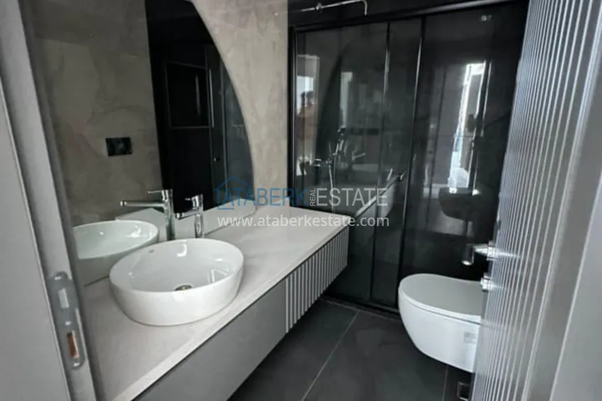 Purchase  Two-bedroom apartment with new furniture with sea and mountain views - Alanya center, Cleopatra beach area  19 